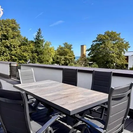 2000 - Penthouse Leni *